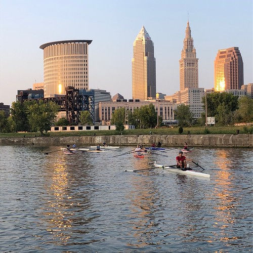 Kids rowing on the Cuyahoga River
