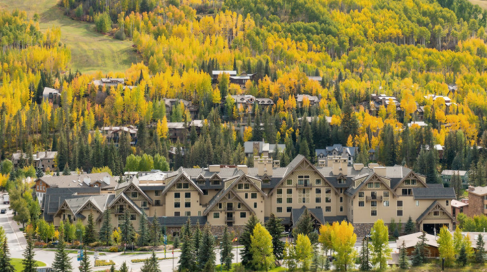 Four Seasons Vail is perfect for an Autumn leaf peeping trip