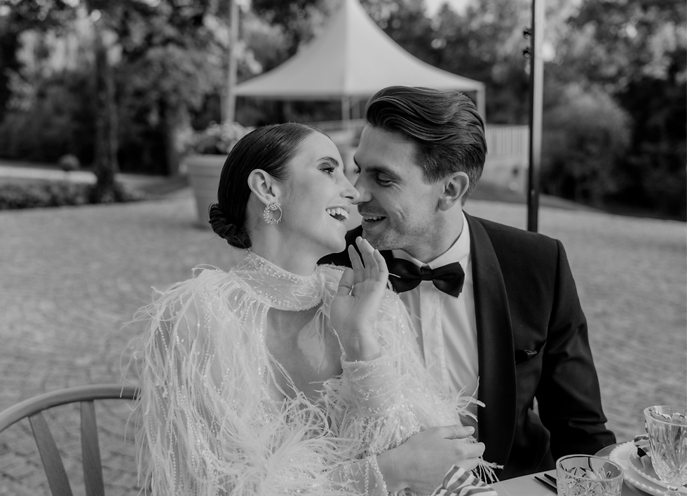 Hoher Darsberg Hochzeit_edited.png