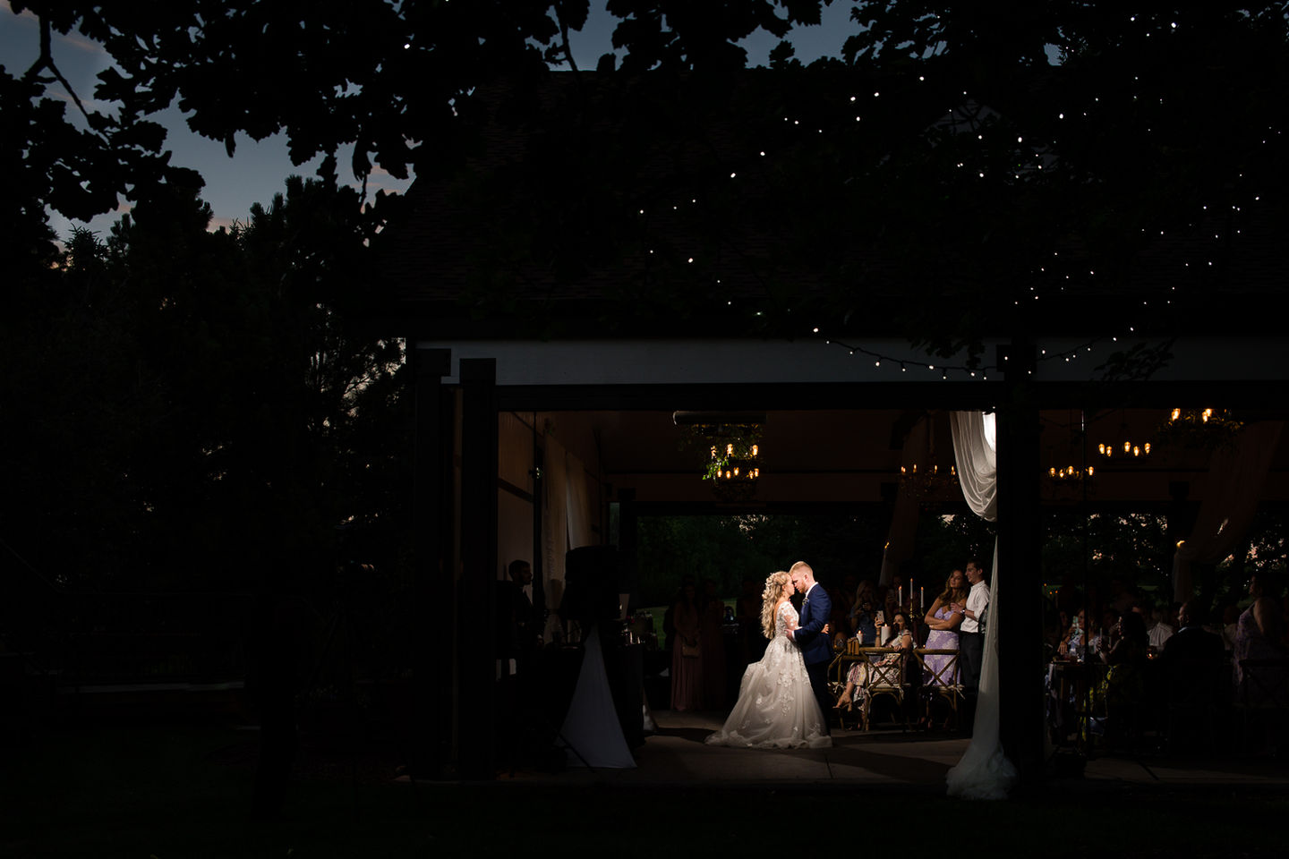 night photograph_first dance_wedding