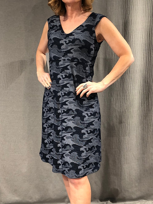 Robe taille empire évasée à mancheron S644