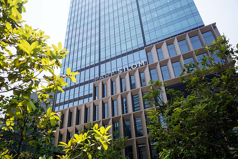 Park-Silom-Near-Crowne-Plaza-Bangkok-Lumpini-Park-1200x800.jpeg