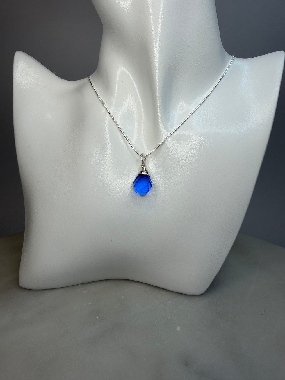 Thumbnail: 925 Sterling Silver Sapphire Gemstone Necklace 