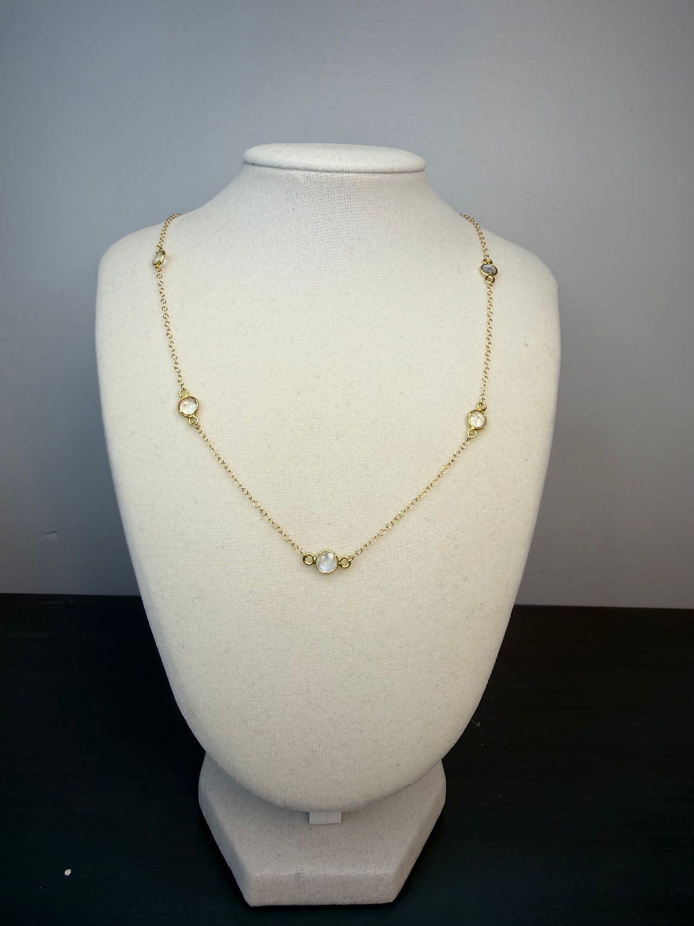 Thumbnail: Gold Filled Moonstone Gemstone Necklace 