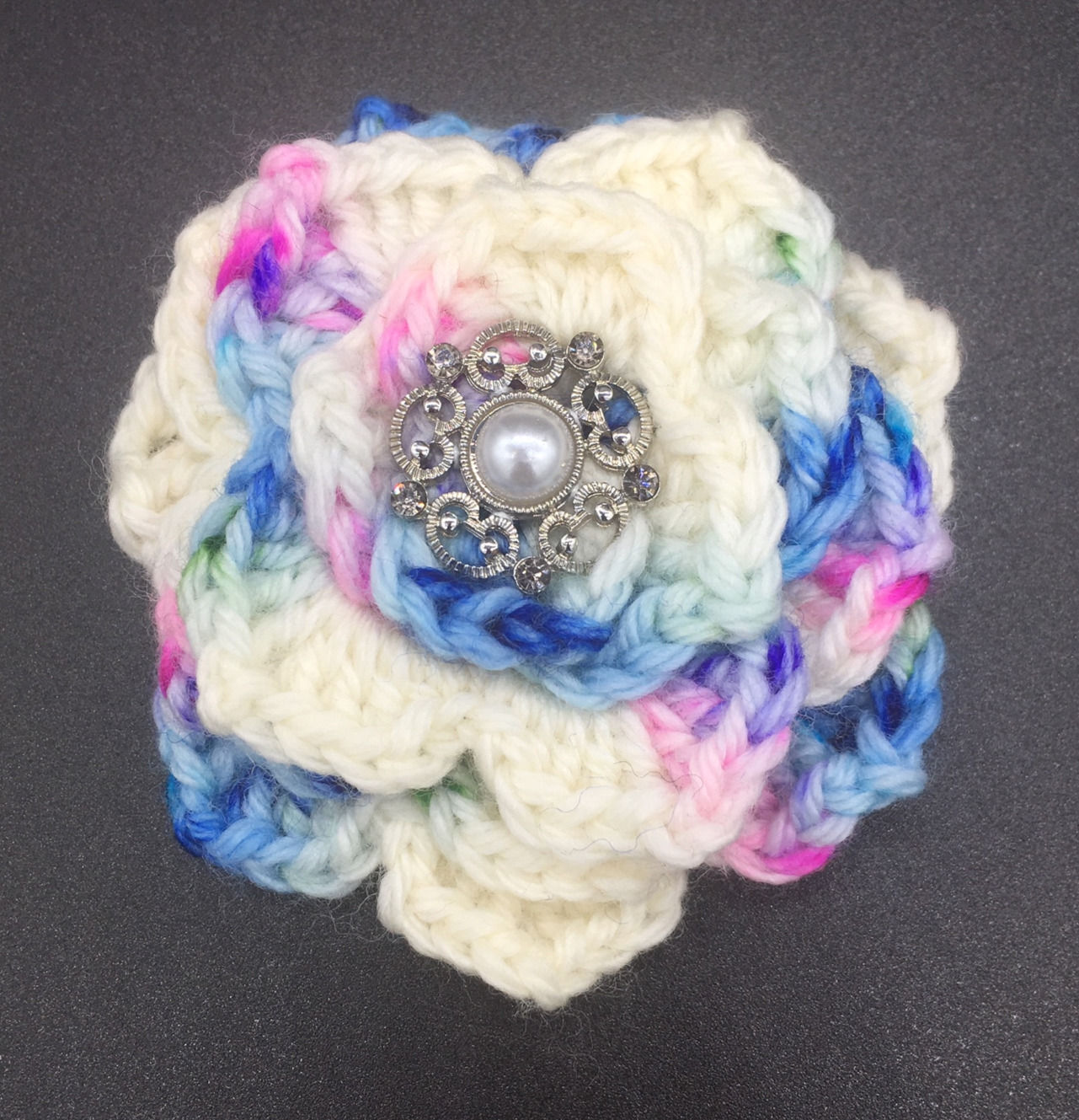 Gossiping Mermaids Crocheted Hair Flower