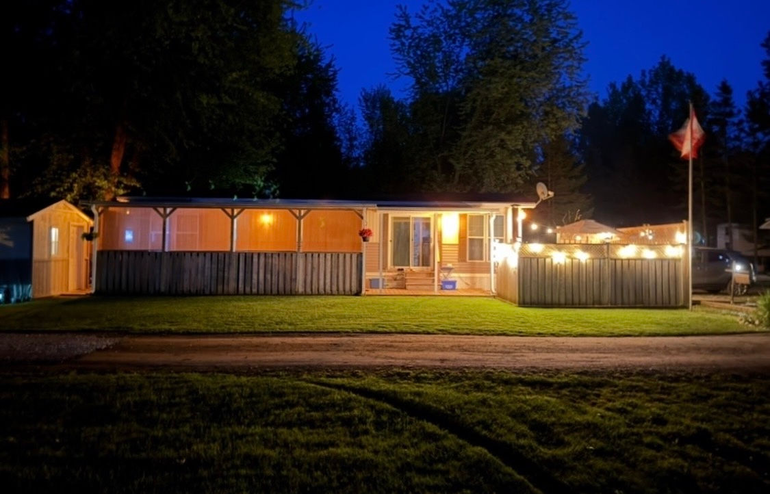 2001 Huron Ridge Estate