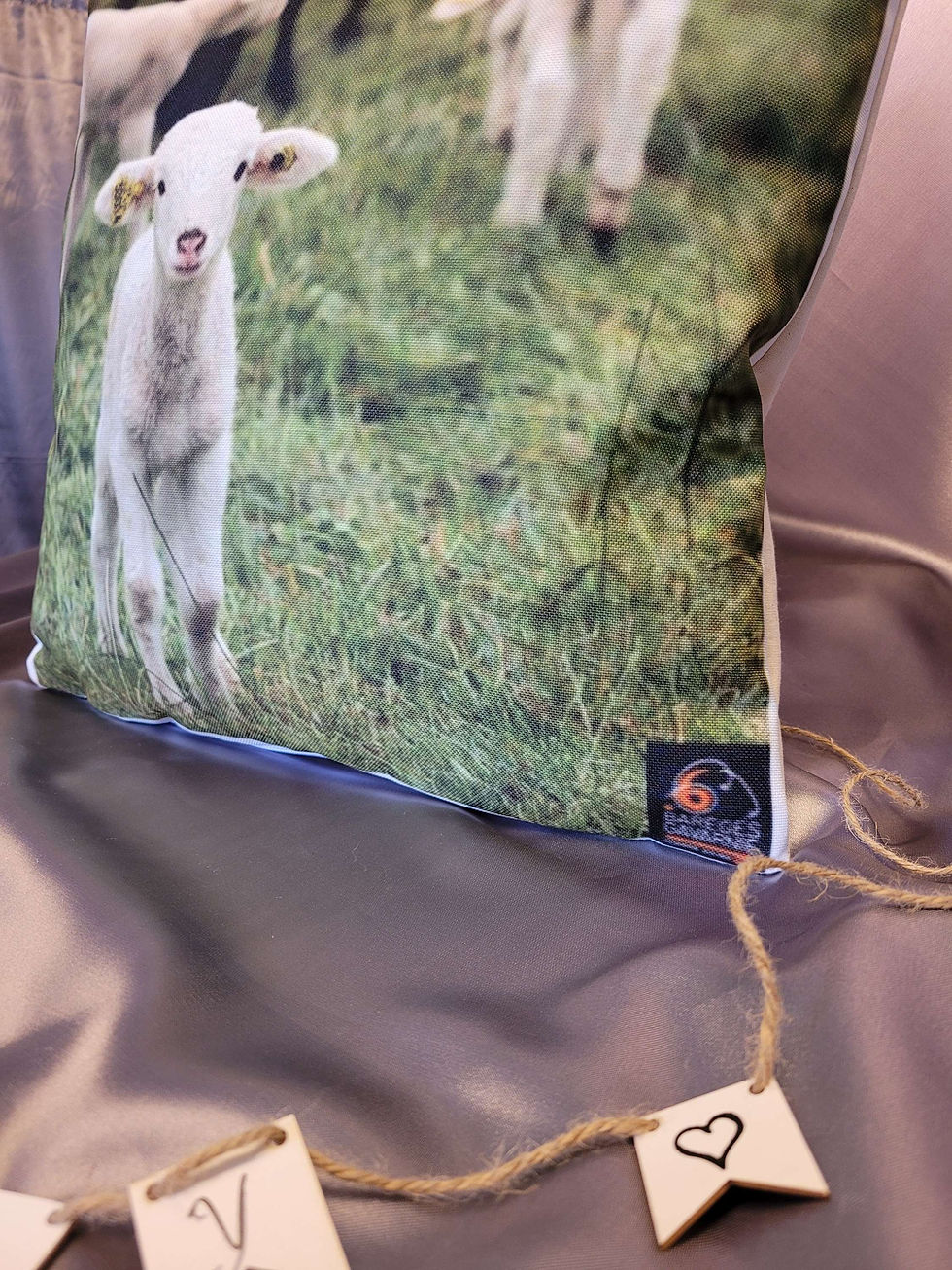 housse coussin agneau AOP Barèges Gavarnie