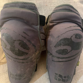 iXS Carve EVO+ Kneepad Review
