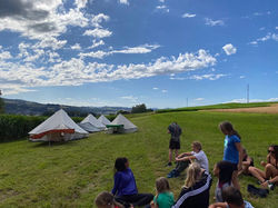 56b40f76-f3e3-4b4e-9073-617c46bf088e.jpe