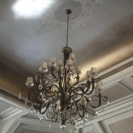 Chandelier Ceiling Medallion Great Room