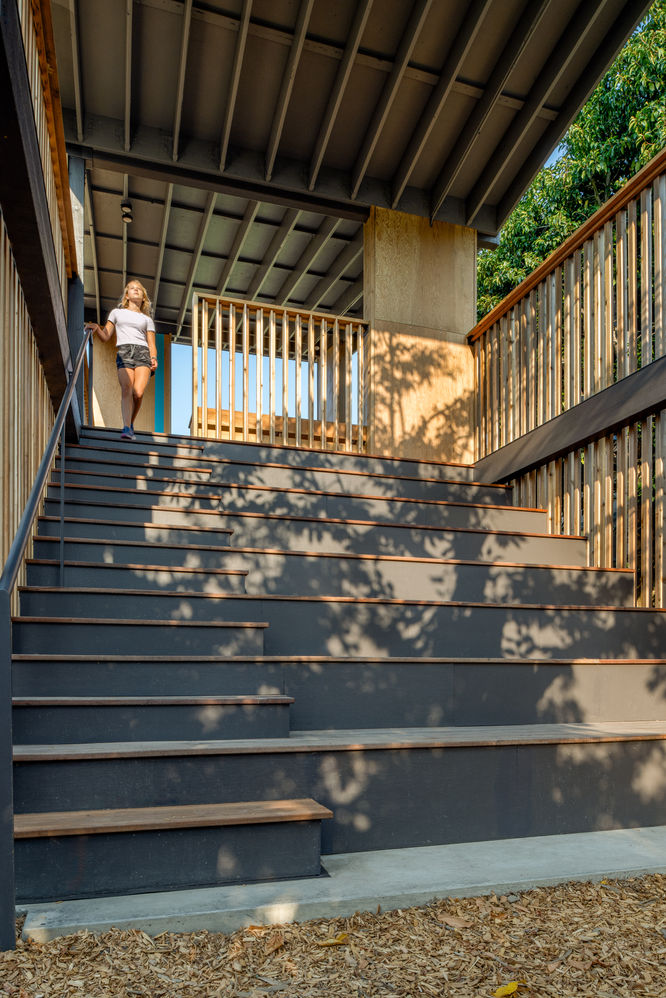 Valley School Outdoor Classroom interior students