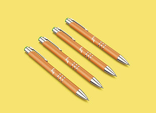 Free_Pen_Mockup_5.jpg