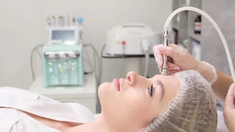 Facial Skincare - Microdermabrasion Course