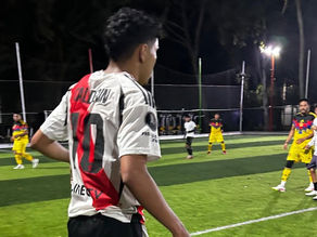 Bravos FC debuta en la Space League con dificultades y derrota frente a Cariñosos FC