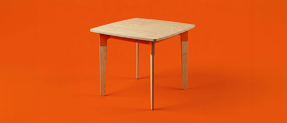 Clover dine table