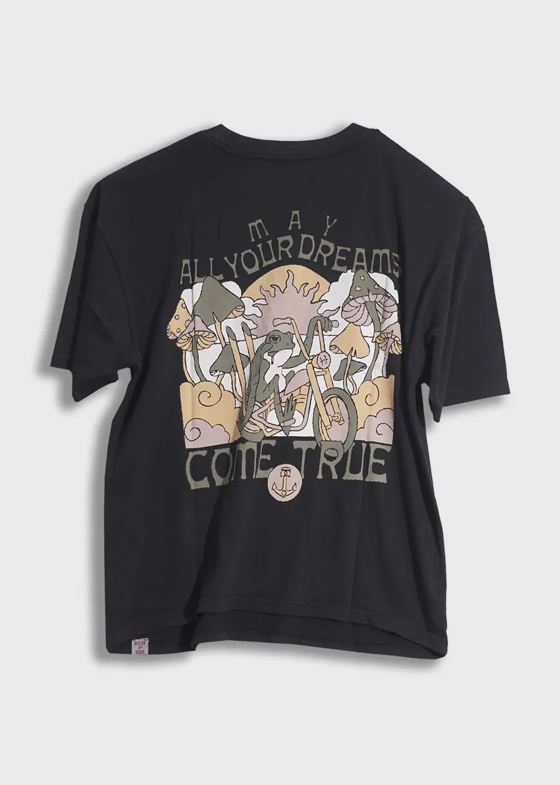 Iron & Resin T-shirt Mushroom