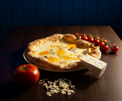 QUATTRO FORMAGGI.jpg