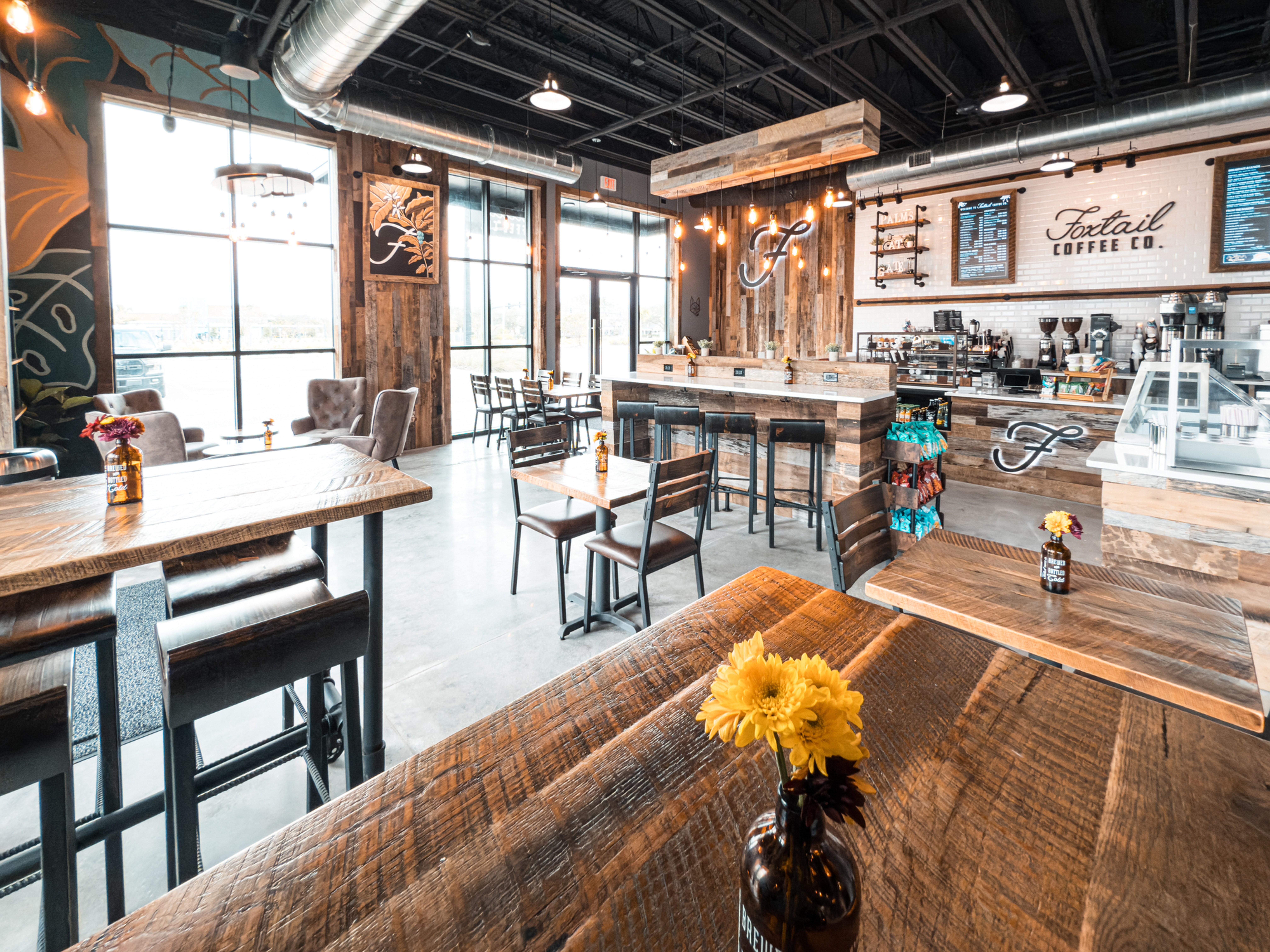 Foxtail Coffee Co. & Kelly's Homemade Ice Cream - Gate Parkway