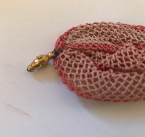 Thumbnail: Miser’s purse in pink cotton thread netting with cut steel and brass fittings