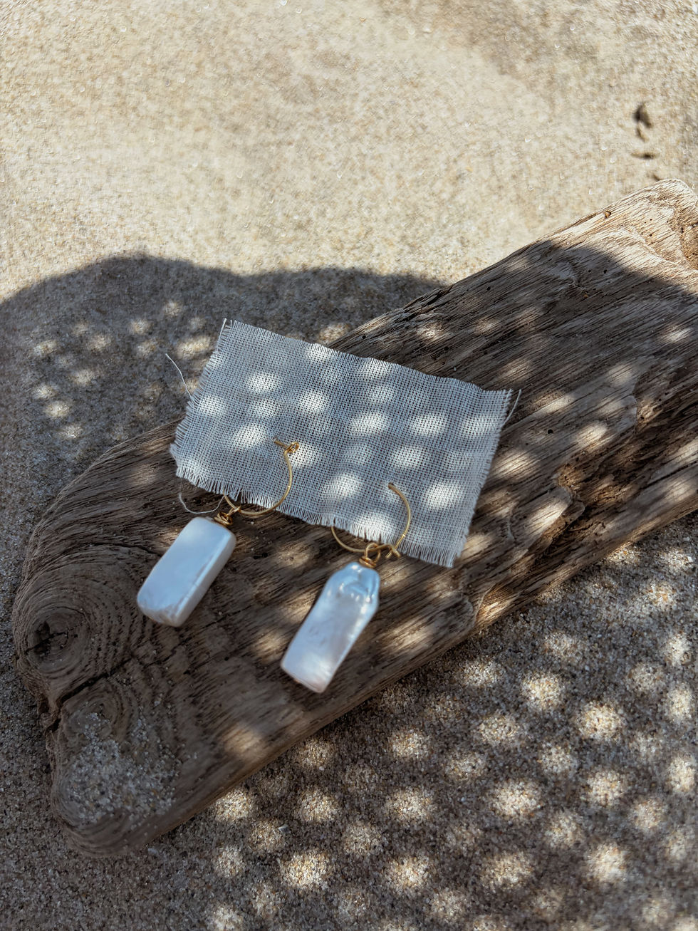 Thumbnail: Biwa Pearl Hoops
