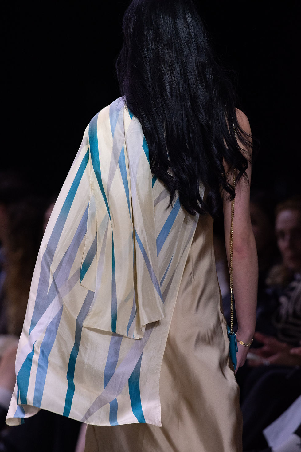 Rays and Waves - Silk Shawl