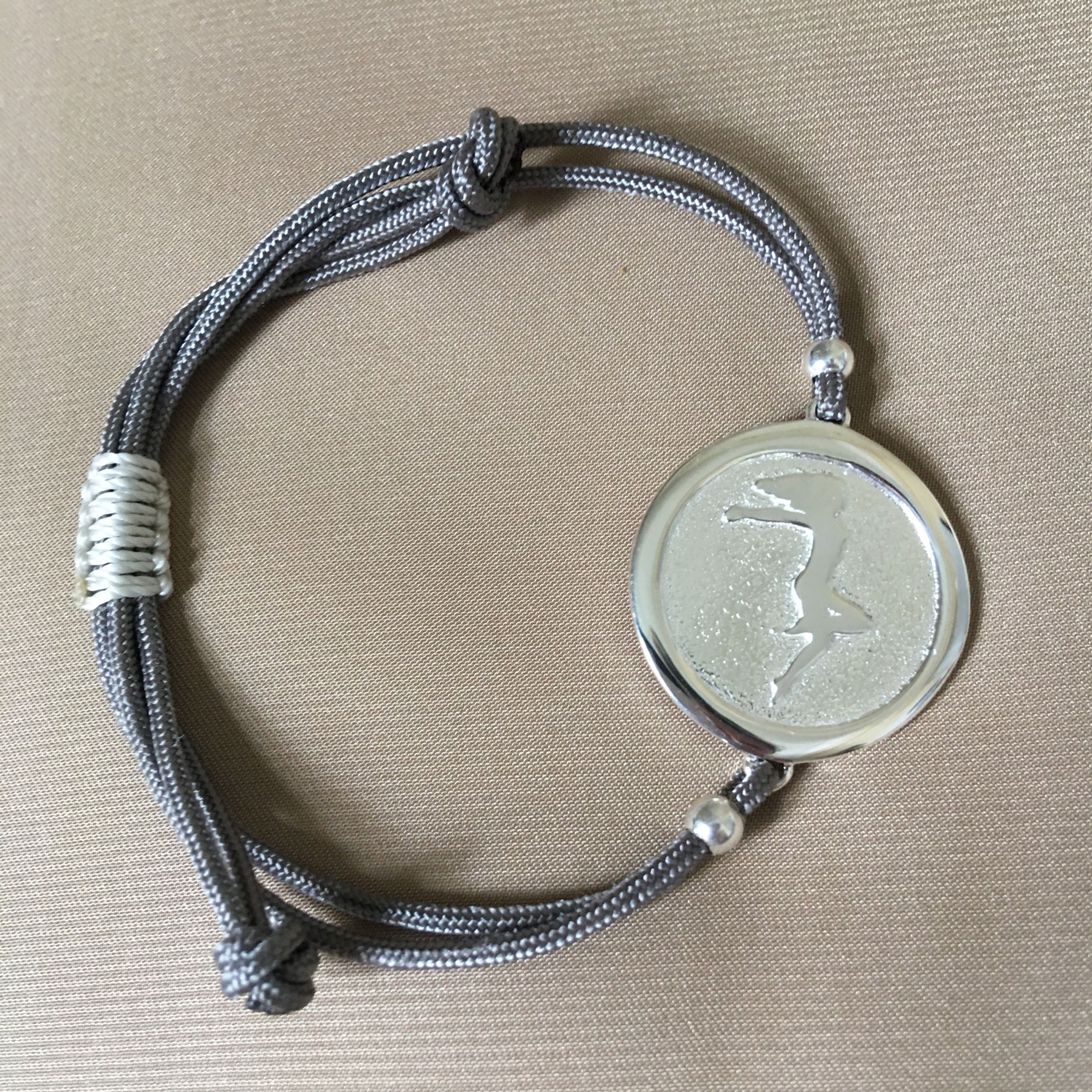 Macrame Circle Bracelet by THE BRITELINE®