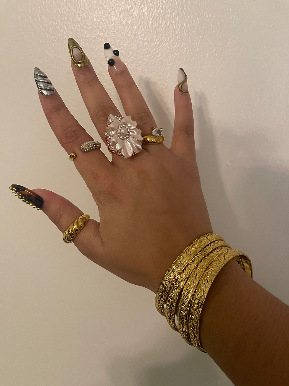 Thumbnail: Rose Ring