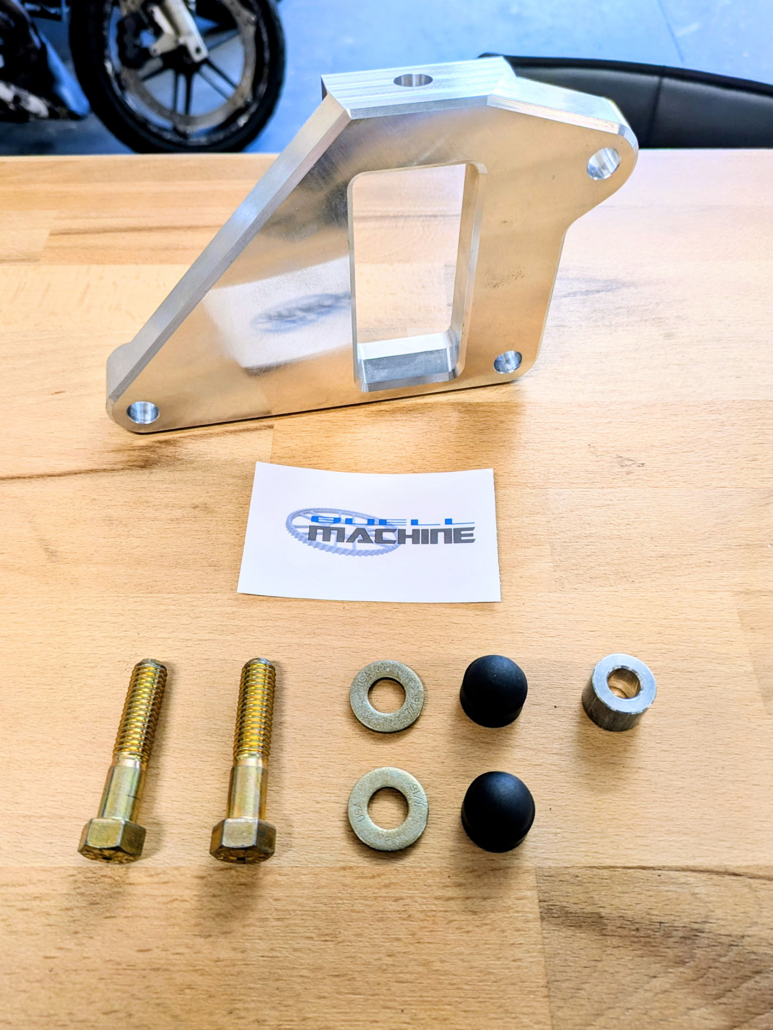 Support moteur Buell Machine, S1/M2/S1/S3, avec visserie de culasse
