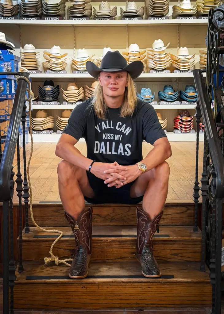 Erling Haaland in Cowboy clothes