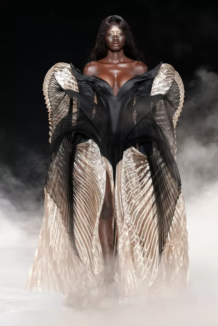 Iris Van Herpen's Couture Automne-Hiver 26/27
