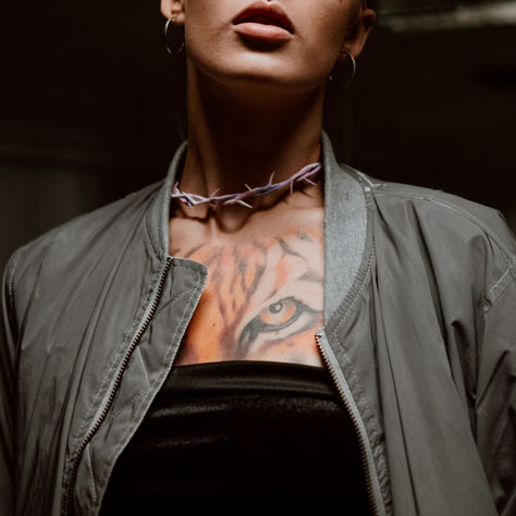 Streetwear and Women’s Self-Confidence: A New Standard of Power