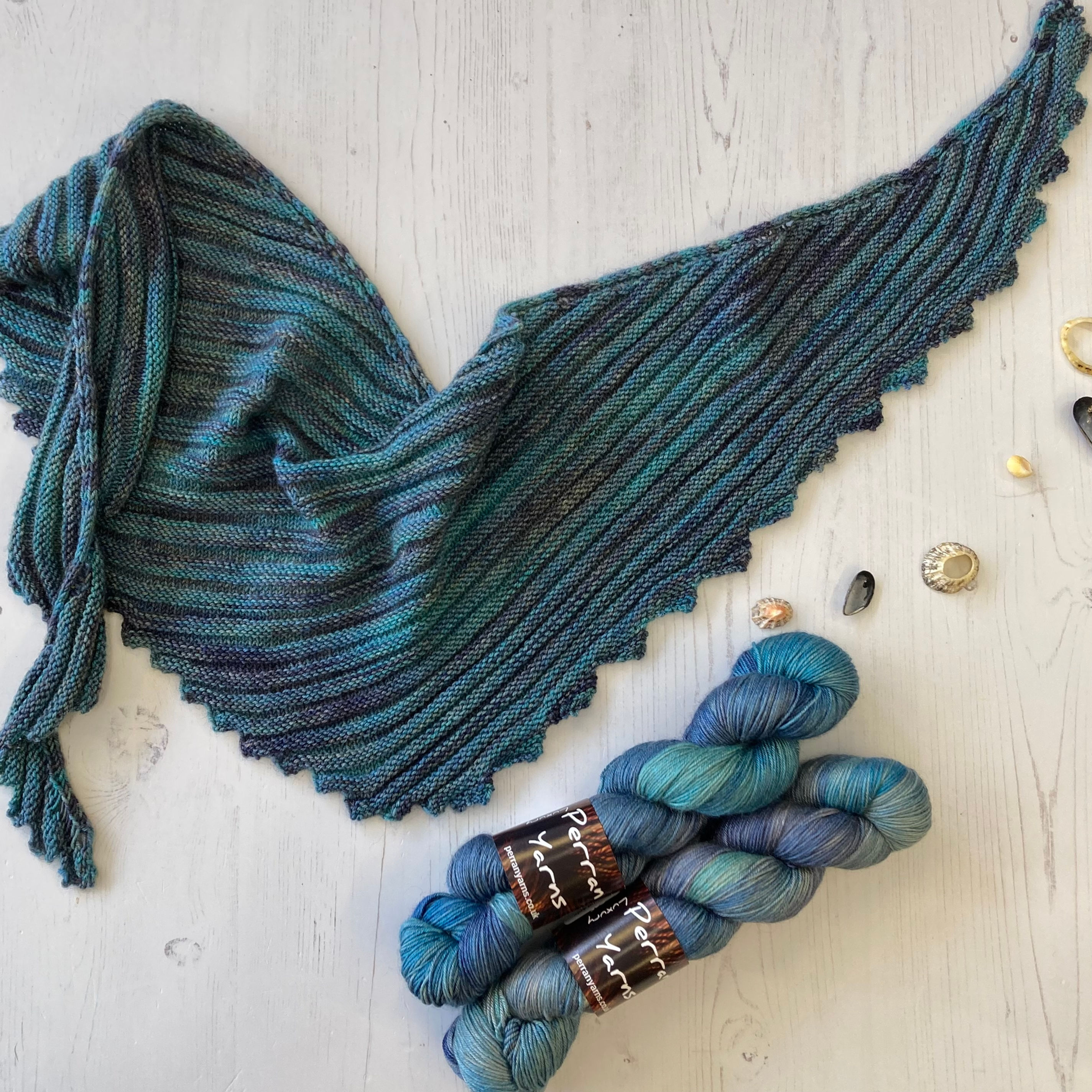 Waterlap Shawl Kit