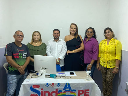 Presidente do SINDACS-PE participa de reunião com a advogada Fernanda Rezende