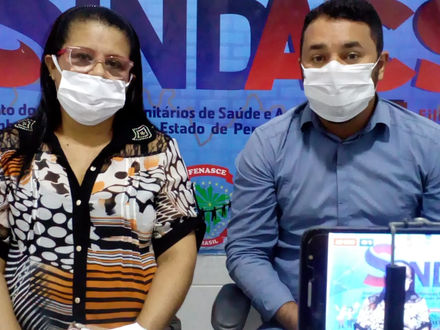 O presidente do SINDACS PE Graciliano Gama recebeu na Live desta terça-feira (14), a participação da