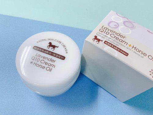 Hokkaido Limited Q10 Furano Lavender Horse Oil 120g | Monchan