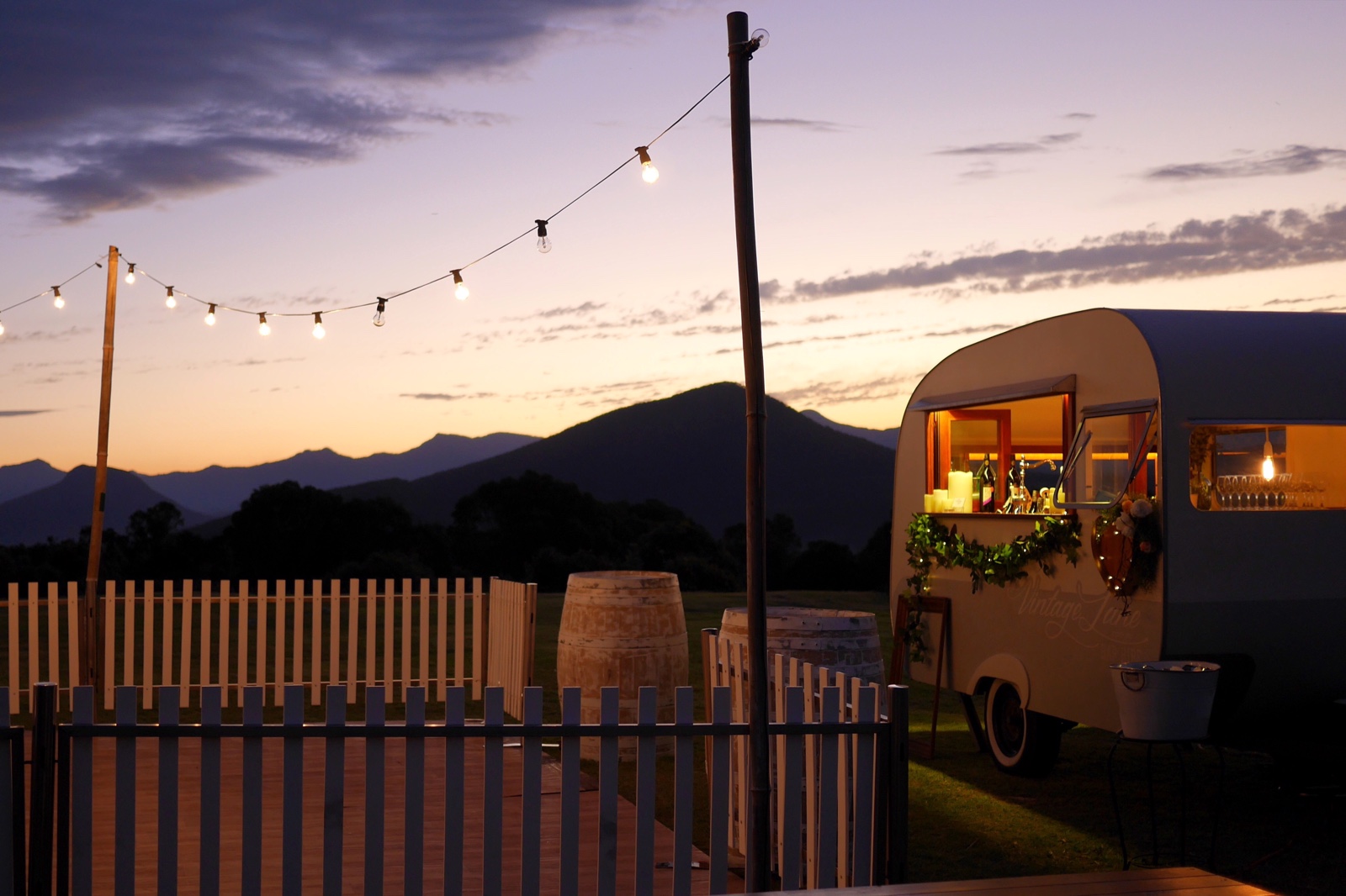 Vintage Caravan Bar & Cafe Hire My Vintage Lane Gold Coast Photo