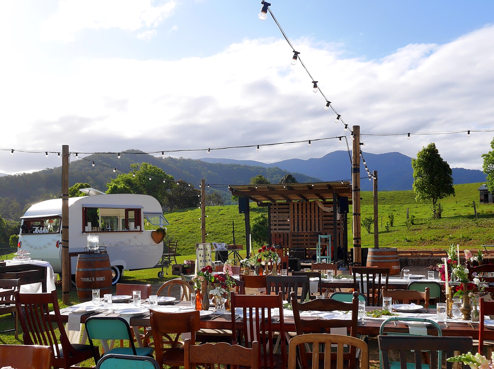 Vintage Caravan Bar & Cafe Hire My Vintage Lane Gold Coast Photo