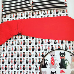 Motif kucing