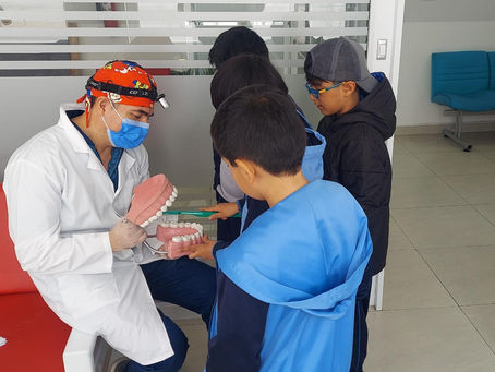 Nuestra Responsabilidad Dental en la comunidad Juvenil de Quito