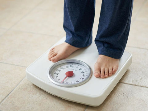 断食ダイエットは本当に効果的?99研究・6,582人を分析した研究