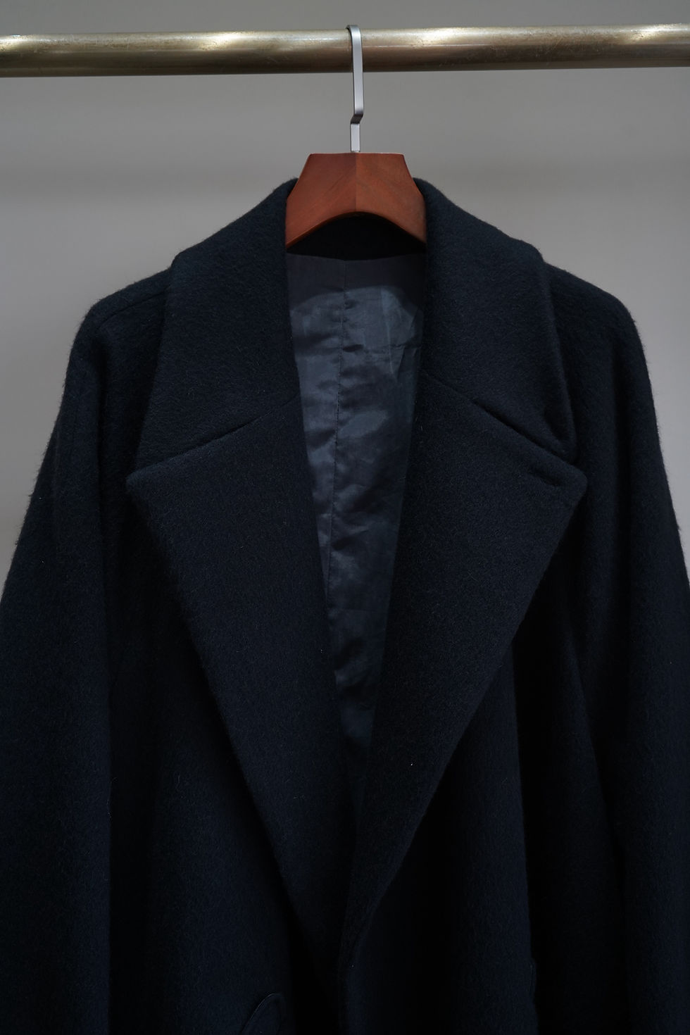 Thumbnail: 【内金50%分 予約商品 26AW】 from Argleton Over rail coat - Black