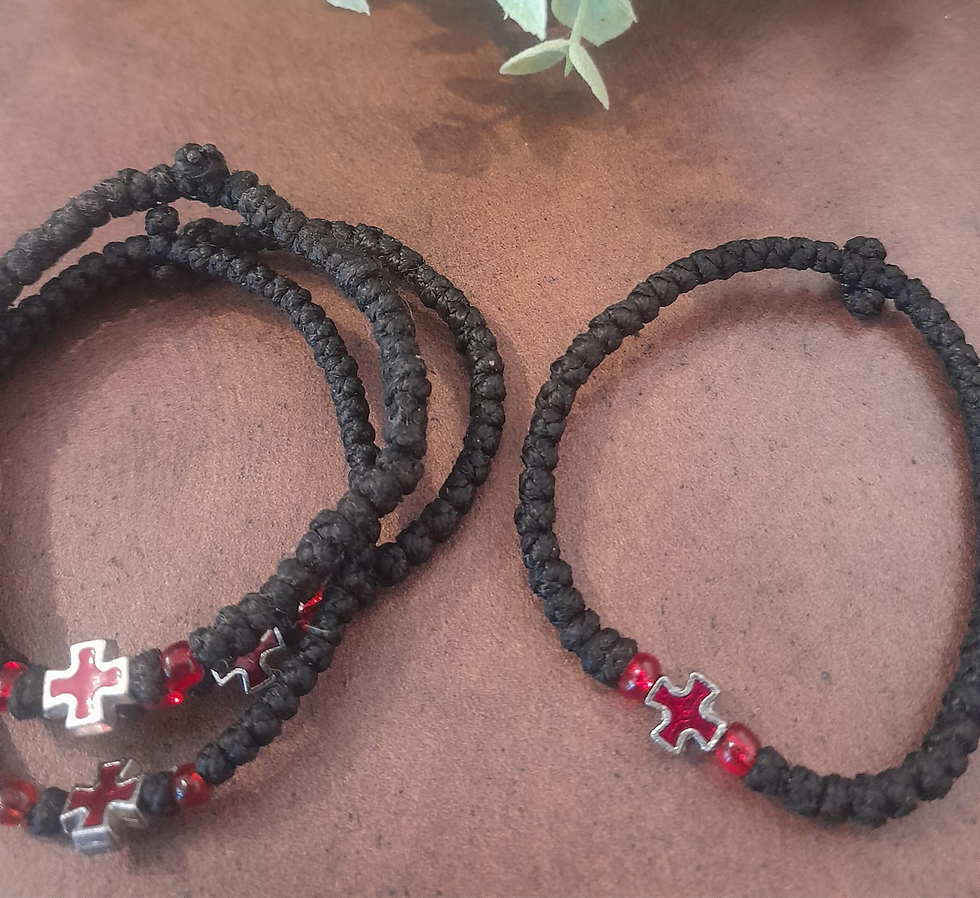 Waxy Bracelet with Red Cross Medaillon and Red Beads