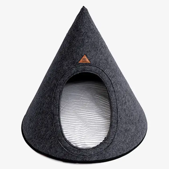 Thumbnail: Tonto Felt Wool Dogs & Cats Teepee by Pet & Co Switzerland - Large 