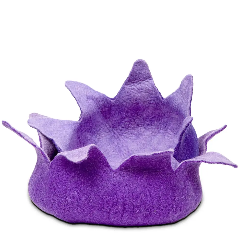 Thumbnail: Natural Petal Wool Pet Basket