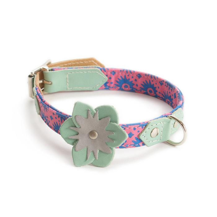 Thumbnail: REFLECTIVE COLLAR FLOWERS - By Hiro & Wolf
