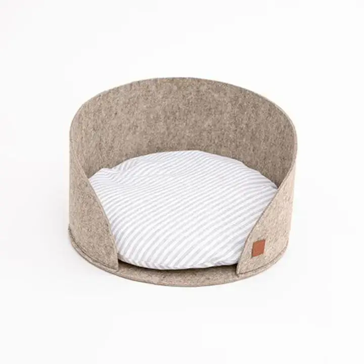 Thumbnail: Luna - the Cat Bed