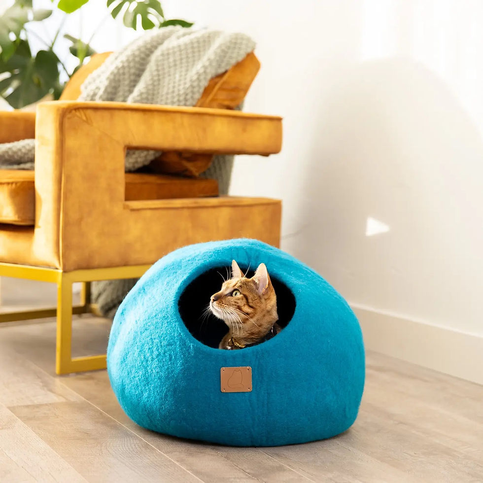 Thumbnail: Large Felted Wool Cat Cave Bed
