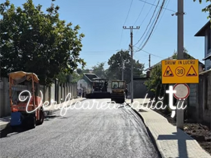 Lucrările de asfaltare pe strada Donici sunt în plină desfășurare!
