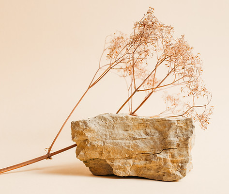 stone-podium-2022-11-15-23-06-53-utc.jpg