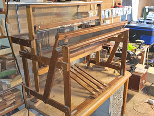 Free: 4 shaft floor loom